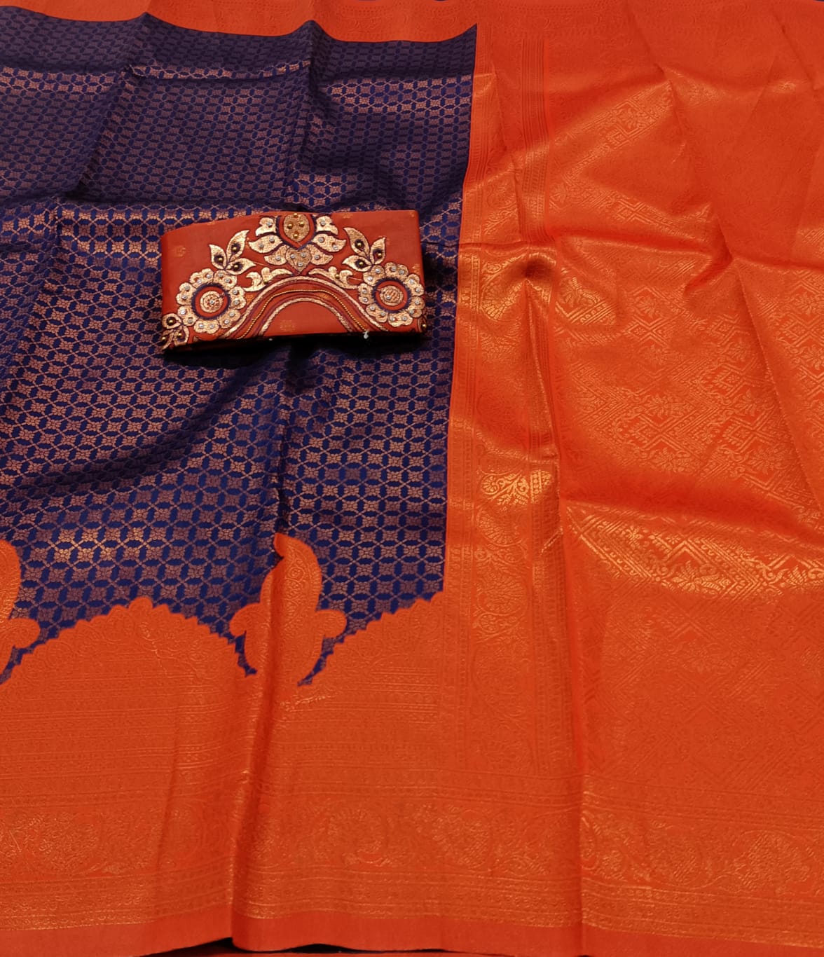 semi2498b.jpeg semi2498b.jpeg